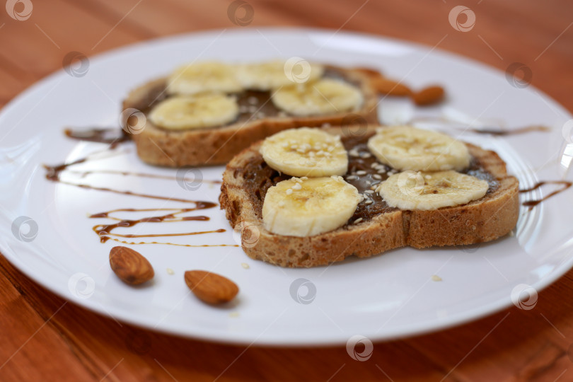 Скачать бананы и шоколад фотосток Ozero