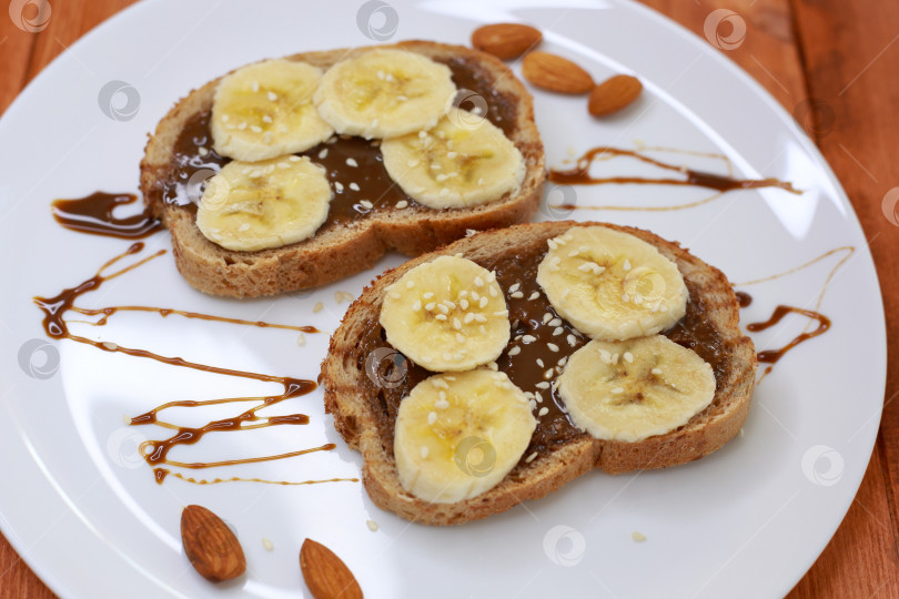 Скачать бананы и шоколад фотосток Ozero