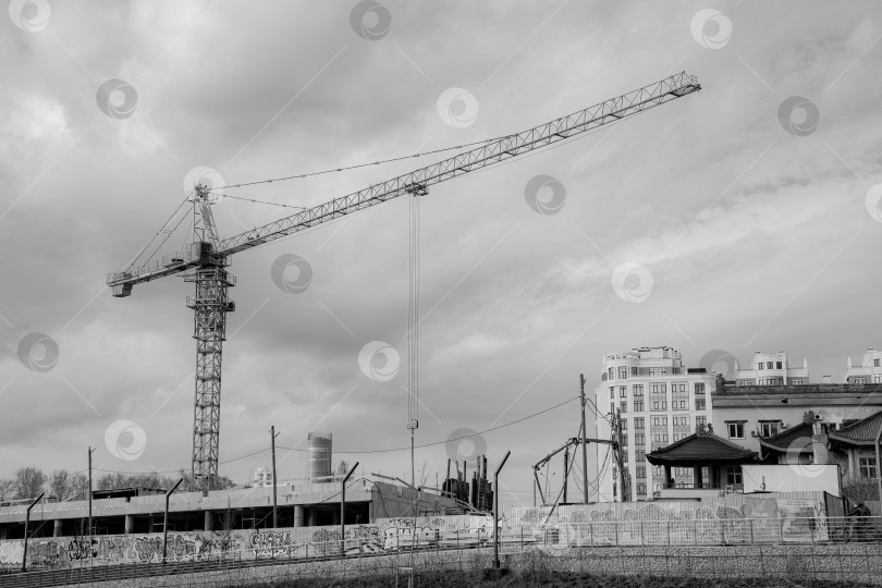 Скачать Башенный кран фотосток Ozero