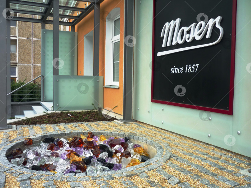Скачать Декоративное наружное оформление стекольного музея Мозер, Чехия фотосток Ozero