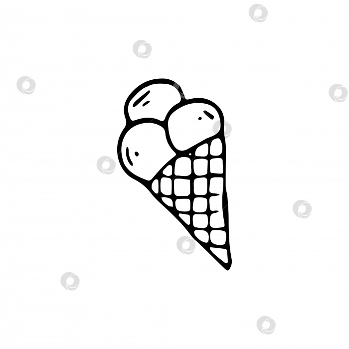 Скачать Нарисованное от руки мороженое с каракулями в вафельном рожке. Черно-белый десерт. Контур. фотосток Ozero