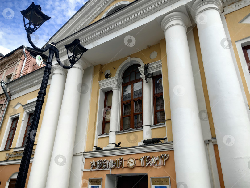 Скачать Учебный театр Нижегородского театрального училища им. Е. А. Евстигнеева фотосток Ozero