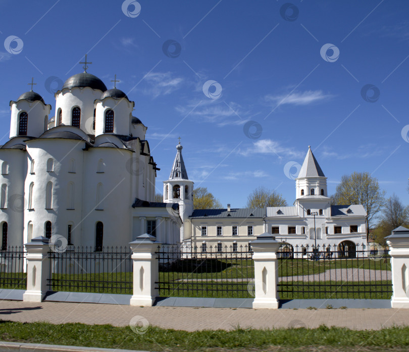 Скачать Архитектурный комплекс Ярославово Дворище в Великом Новгороде. фотосток Ozero