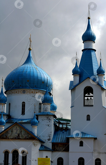 Скачать Рождественская церковь в Санкт-Петербурге. фотосток Ozero