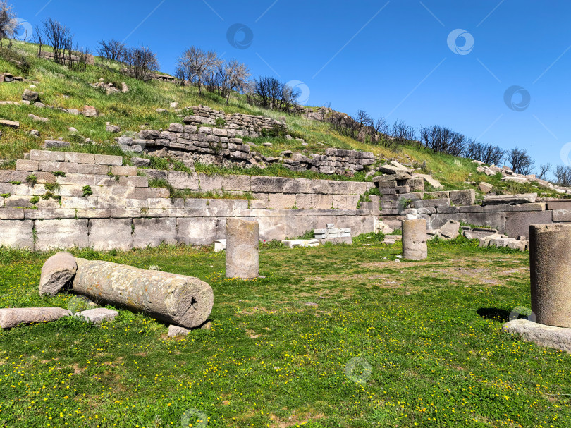 Скачать Древние руины Ассоса и храма Афины в Турции фотосток Ozero