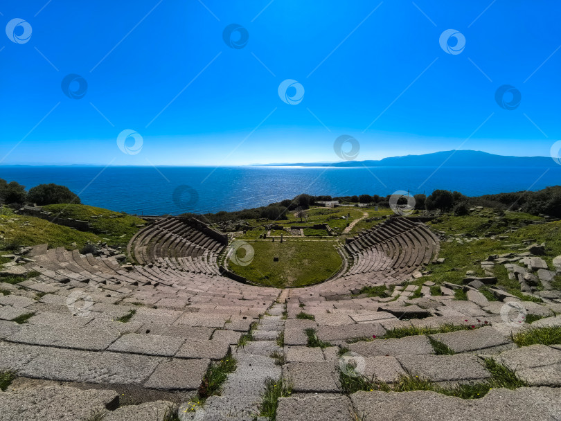 Скачать Древние руины Ассоса и храма Афины в Турции фотосток Ozero