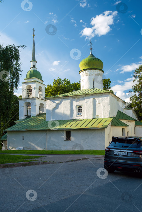 Скачать Церковь Анастасии Узорешительницы в Пскове. фотосток Ozero