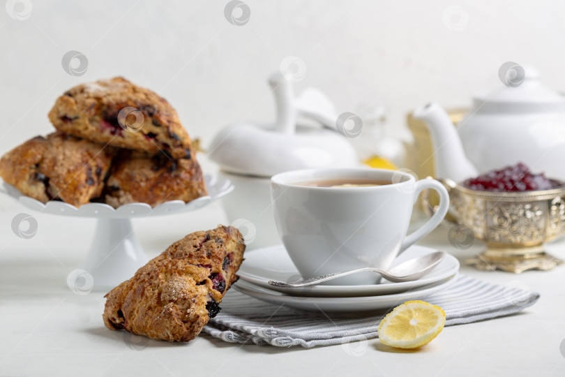 Скачать Традиционные английские булочки (scones). фотосток Ozero