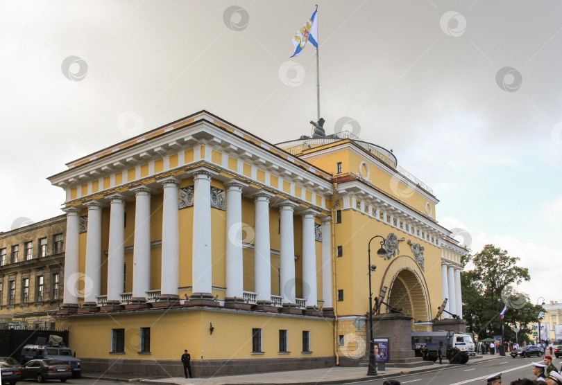 Скачать Здание Адмиралтейства в Санкт-Петербурге. фотосток Ozero