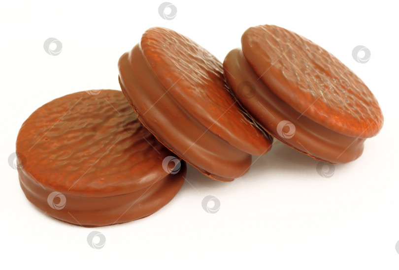 Скачать Стопка из трех печений с шоколадным кремом фотосток Ozero
