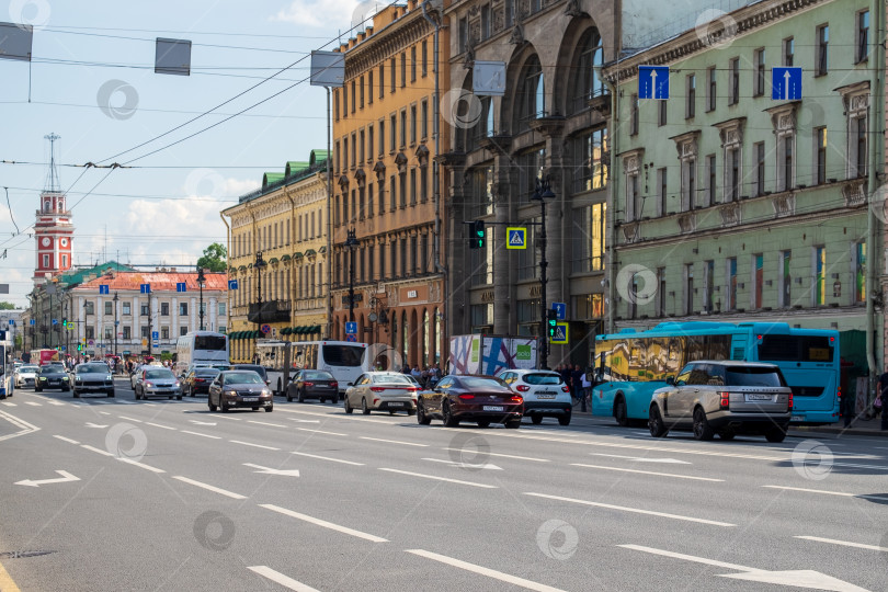 Скачать Вид на Невский проспект фотосток Ozero