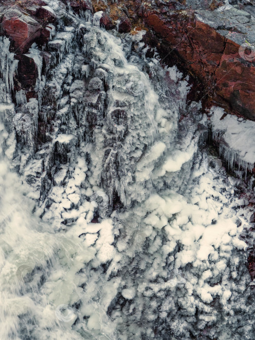 Скачать Ледяной водопад крупным планом. Естественный фон. фотосток Ozero