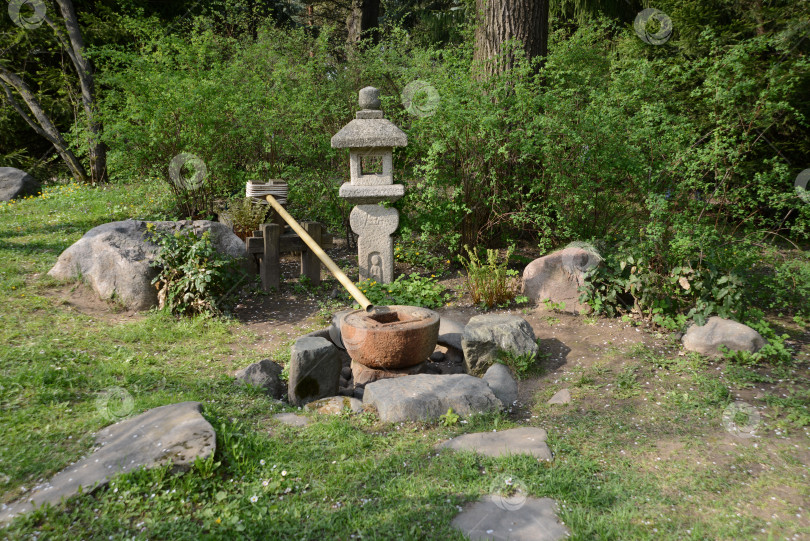 Скачать Цукубай, Какэй и Орибе-торо в Японском саду фотосток Ozero