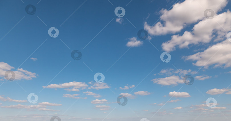 Скачать облачное утреннее небо, фон природы фотосток Ozero