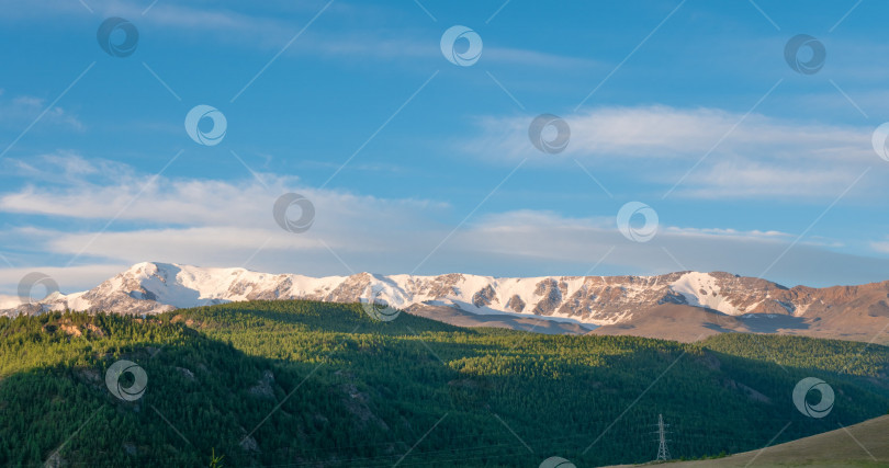 Скачать пейзаж Горного Алтая. Сибирь, Россия фотосток Ozero