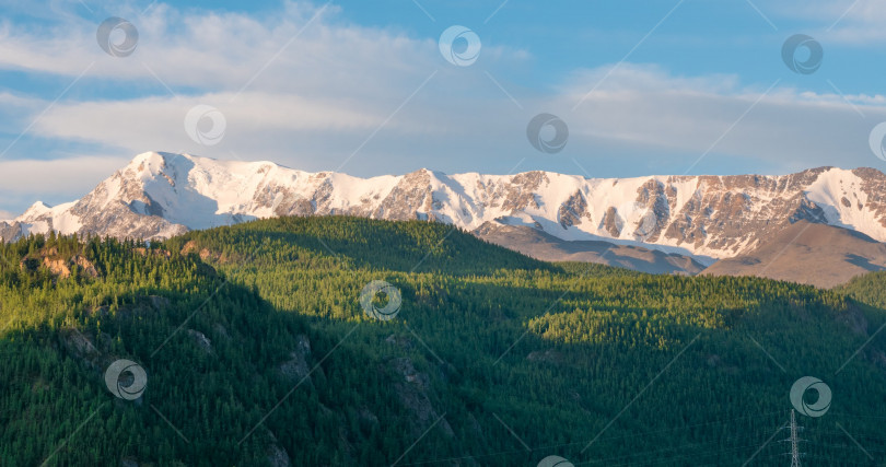 Скачать пейзаж Горного Алтая. Сибирь, Россия фотосток Ozero