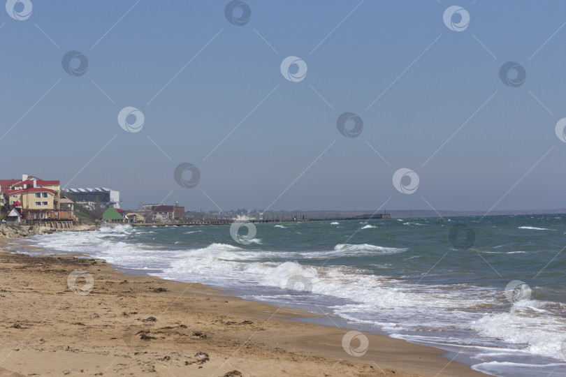 Скачать Красивая морская волна с отражением неба фотосток Ozero