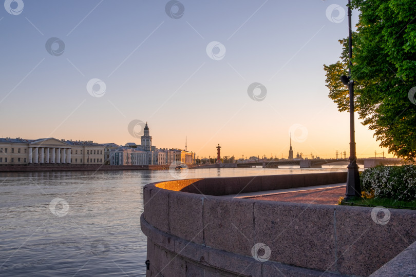 Скачать Вид на прекрасную панораму города фотосток Ozero