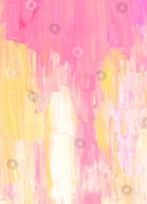 Скачать Абстрактный пастельно-розовый, желтый и белый текстурированный фон. Мазки кистью по бумаге. Современное искусство фотосток Ozero