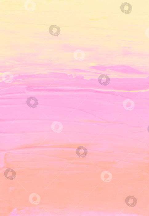 Скачать Абстрактный текстурированный фон пастельного желтого, розового и персикового цветов. Мазки кистью по бумаге. Современное минималистское искусство фотосток Ozero