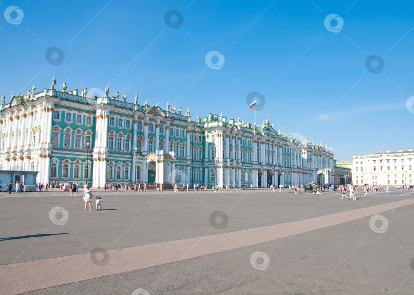 Скачать Санкт-Петербург, Зимний дворец Эрмитаж. фотосток Ozero