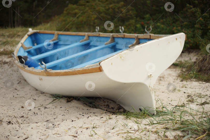 Скачать Морская гребная лодка. фотосток Ozero