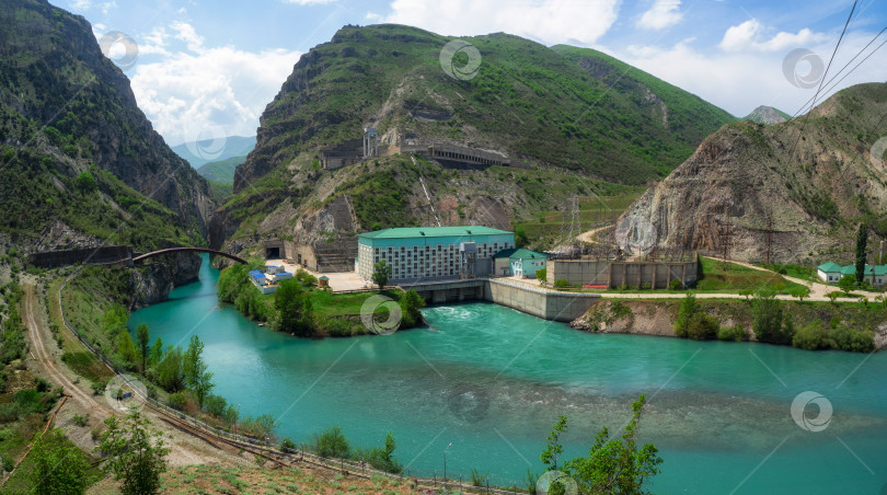 Скачать Красивая гидроэлектростанция недалеко от села Зубутли, Дагестан. Россия. фотосток Ozero