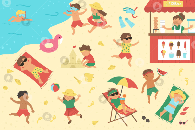 Скачать Векторная сцена с детьми, играющими на пляже и занимающимися летними развлечениями. Милые девочки и мальчики плавают, играют в мяч, строят замок из песка и нежатся на солнышке. Веселая летняя иллюстрация фотосток Ozero
