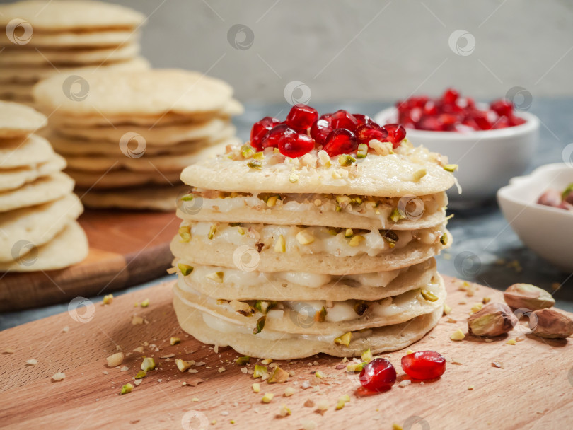 Скачать Марокканский блинный слоеный пирог - Багрир. фотосток Ozero