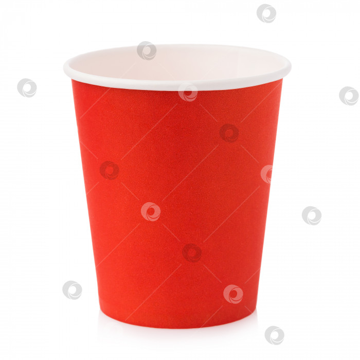 Скачать Пустой бумажный стаканчик для горячих напитков оранжевого цвета, выделенный на белом фоне фотосток Ozero