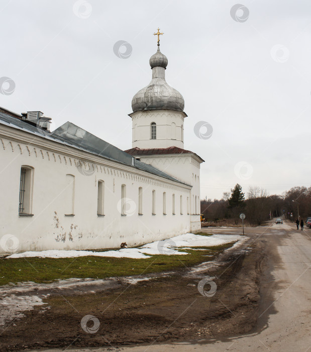 Скачать Угловая башня монастыря Святого Георгия. фотосток Ozero