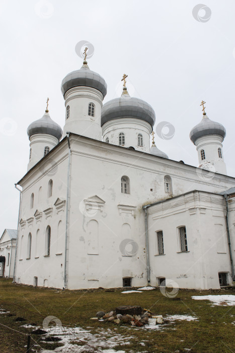 Скачать Пятиглавый собор в Юрьевом монастыре. фотосток Ozero