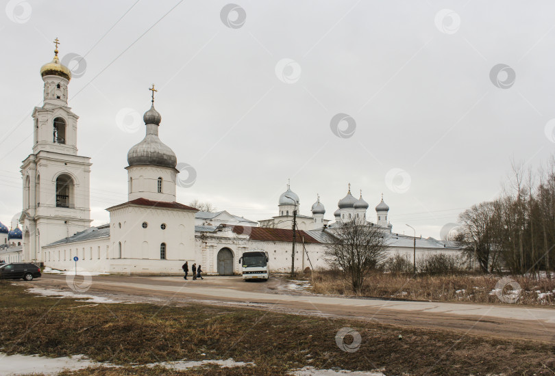 Скачать Юрьев монастырь близ Новгорода. фотосток Ozero