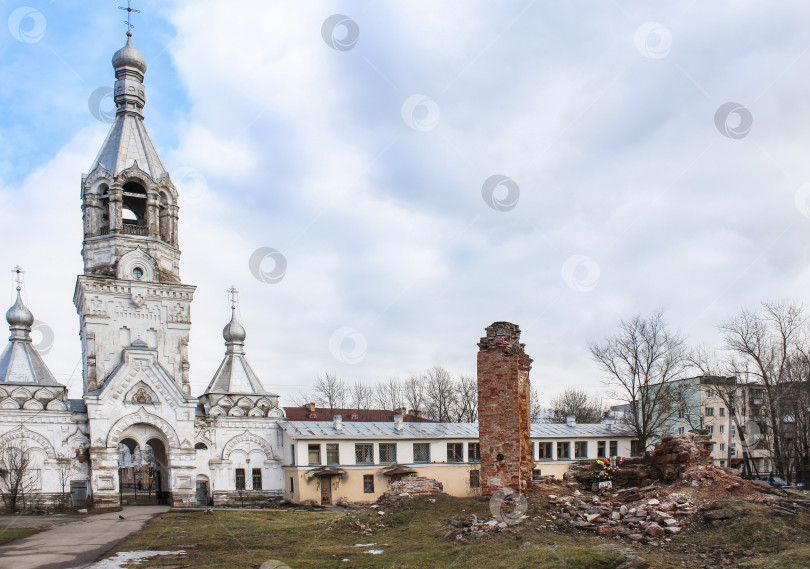 Скачать Древние монастырские руины. фотосток Ozero