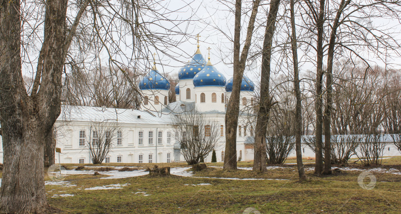 Скачать Собор Святого Георгия в Юрьевом монастыре. фотосток Ozero