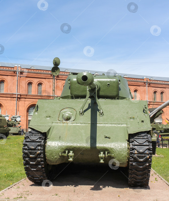 Скачать Американский средний танк "Шерман" образца 1942 года. фотосток Ozero