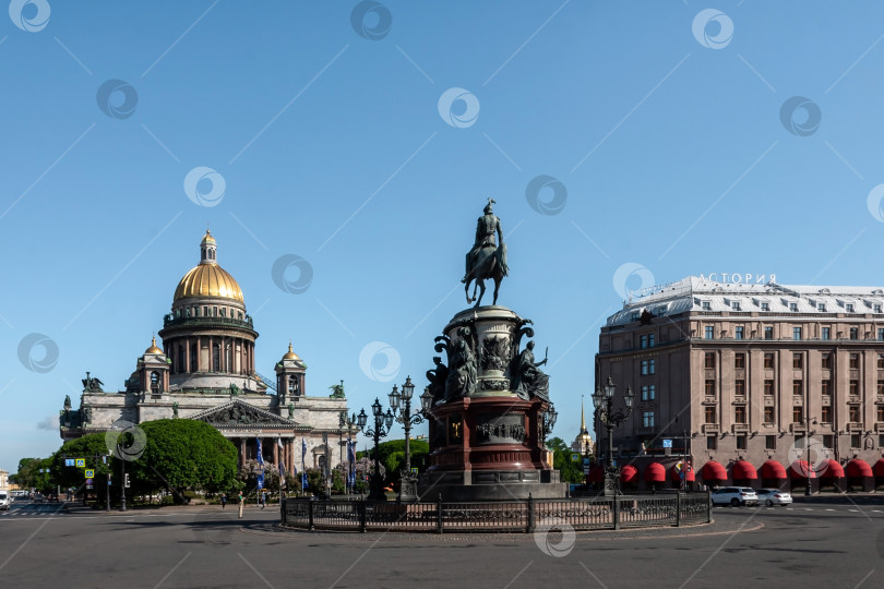 Скачать Исаакиевский собор в Санкт-Петербурге, Россия, 2022 год. фотосток Ozero