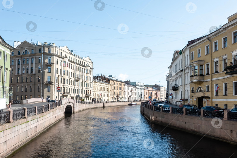 Скачать Каналы и набережная в Санкт-Петербурге, Россия, 2022 фотосток Ozero