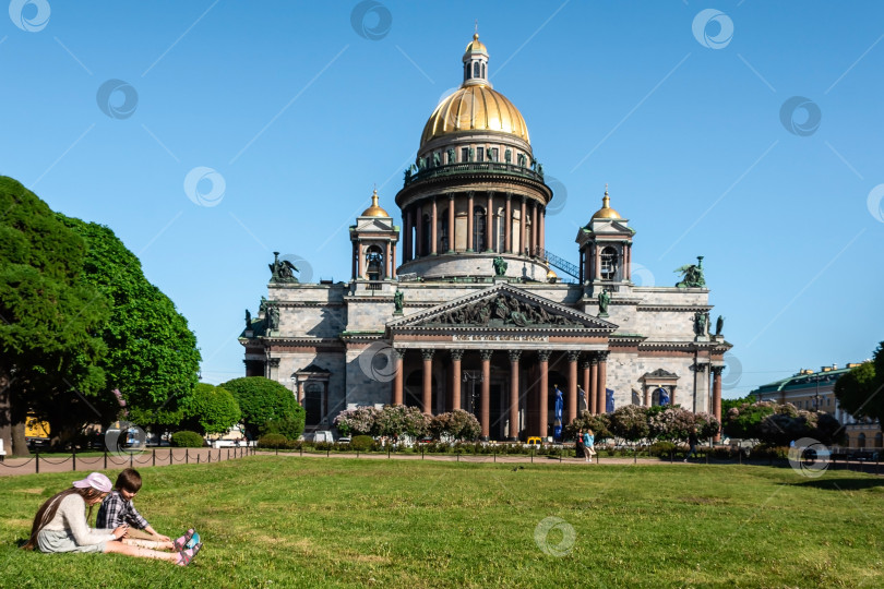 Скачать Исаакиевский собор в Санкт-Петербурге, Россия, 2022 год. фотосток Ozero