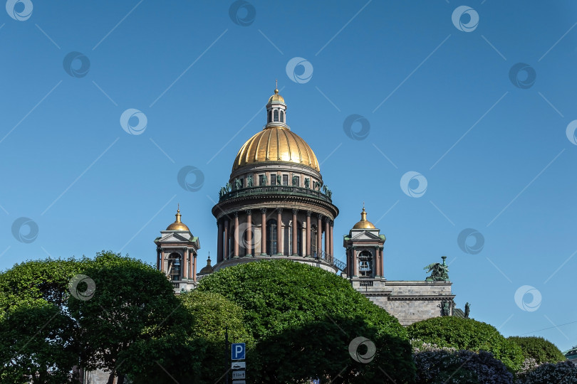 Скачать Исаакиевский собор в Санкт-Петербурге, Россия, 2022 год. фотосток Ozero