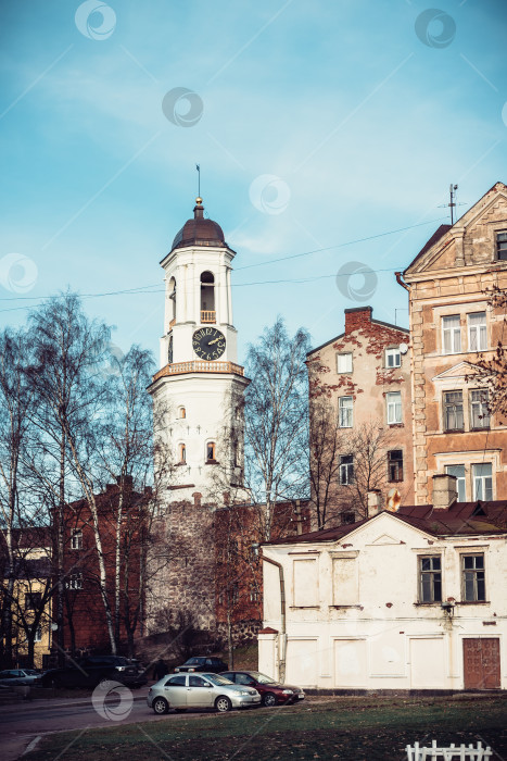 Скачать Россия, Выборг, 06.11.2019 Улица и старые дома города Выборга фотосток Ozero