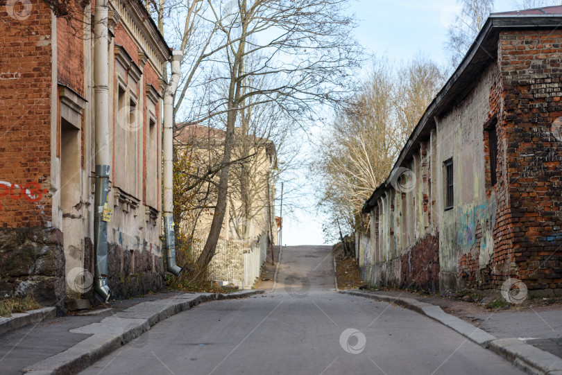 Скачать Россия, Выборг, 06.11.2019 Улица и старые дома города Выборга фотосток Ozero