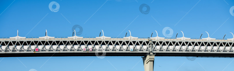 Скачать Россия, Санкт-Петербург, 30 мая 2020 года: Панорама Западного скоростного диаметра - главный мост, объездная дорога. фотосток Ozero