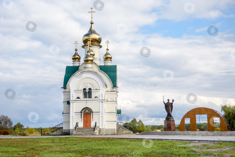 Скачать Россия, Тамбов, Мамонтова, 21 сентября 2019 года: женский монастырь Мамонтова пустынь. фотосток Ozero