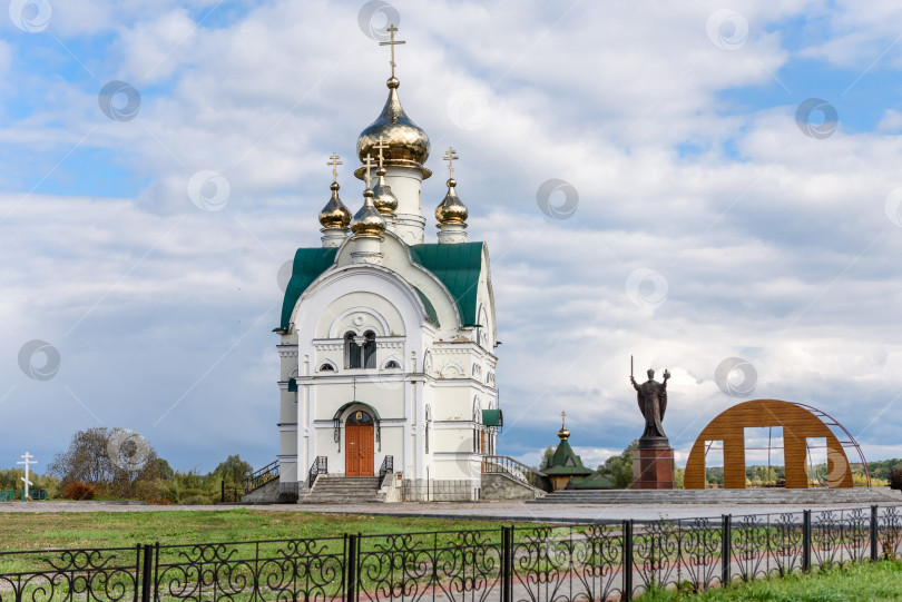 Скачать Россия, Тамбов, Мамонтова, 21 сентября 2019 года: женский монастырь Мамонтова пустынь. фотосток Ozero