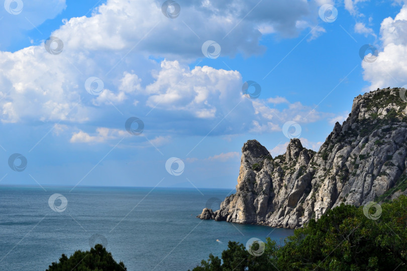 Скачать горы на побережье Черного моря фотосток Ozero
