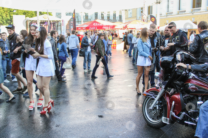 Скачать Фестиваль Harley Davidson на Островскго площади. фотосток Ozero