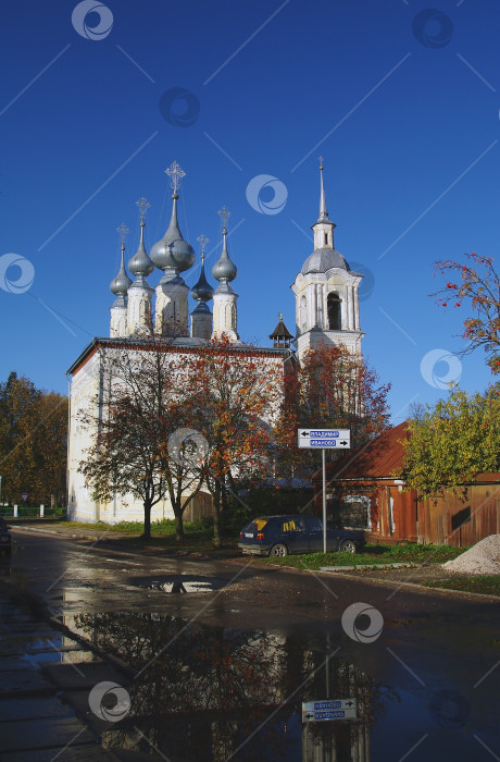 Скачать Суздаль, Смоленская церковь. фотосток Ozero