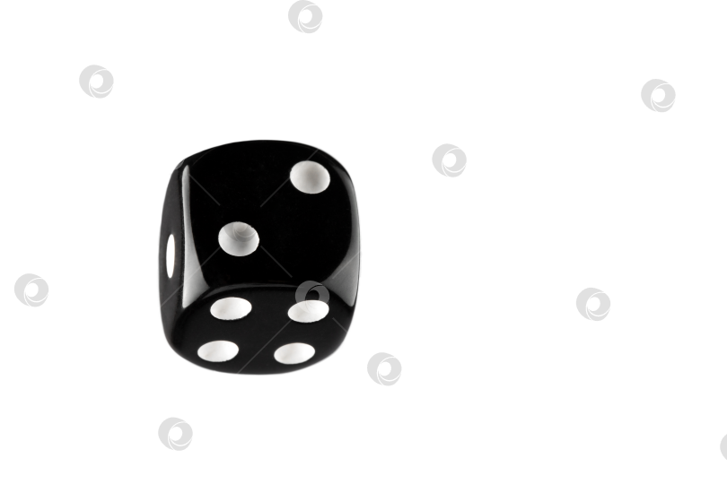 Скачать черные игральные кости с белыми точками, выделенные на белом фоне для вырезки, ставьте на удачу в свободное время фотосток Ozero