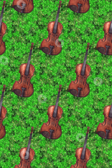 Скачать Акварельная деревянная старинная скрипка скрипичный музыкальный инструмент клевер лист трилистника растение Ирландия бесшовный узор текстурный фон фотосток Ozero